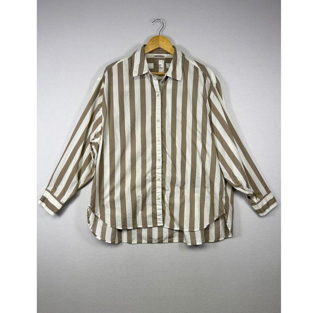 Aerie Women's Brown and White Striped Button Down Shirt